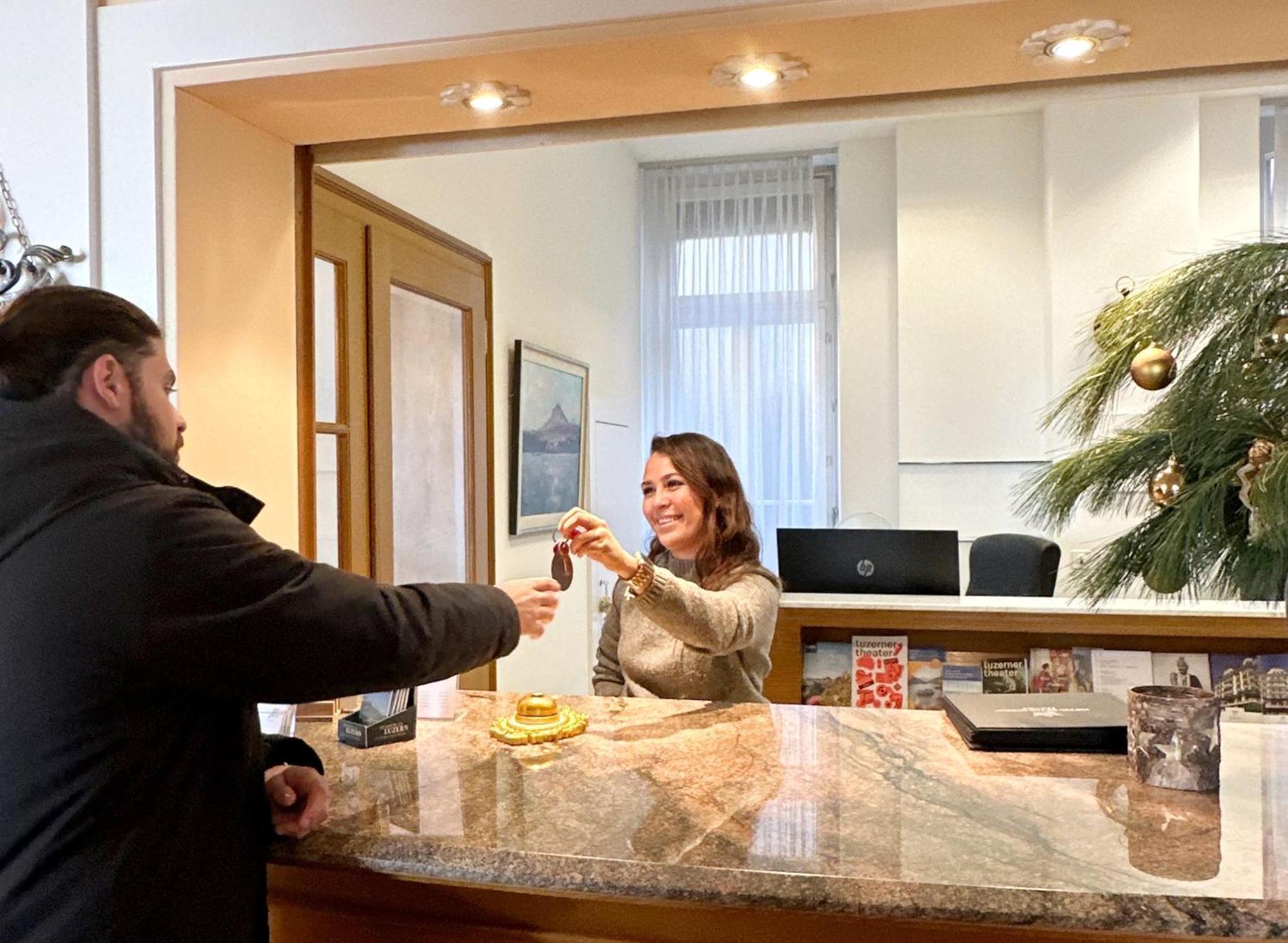 Hotel Royal Luzern Екстериор снимка